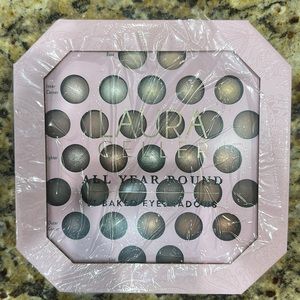 COPY - Laura Geller All Year Round 31 Baked Eyeshadows